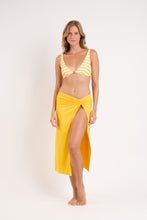 Carica l&#39;immagine nel visualizzatore di Gallery, Model Front: Rio De Sol Jupe De Page Bio-Luz-Solar Long Skirt Knot

