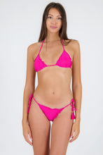 Carica l&#39;immagine nel visualizzatore di Gallery, Model Front: Rio De Sol Bas Bottom Amaranto Frufru
