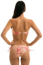 Carica l&#39;immagine nel visualizzatore di Gallery, Model Back: Rio De Sol Bas Bottom Banana Rose Bandeau
