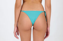 Carica l&#39;immagine nel visualizzatore di Gallery, Model Back: Rio De Sol Bas Bottom Breeze Ibiza
