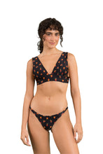Carica l&#39;immagine nel visualizzatore di Gallery, Model Front: Rio De Sol Bas Bottom Cashew Leblon
