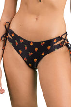 Carica l&#39;immagine nel visualizzatore di Gallery, Gallery: Rio De Sol Bas Bottom Cashew Madrid
