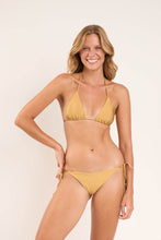 Carica l&#39;immagine nel visualizzatore di Gallery, Model Front: Rio De Sol Bas Bottom Fluity-Dourado Ibiza-Comfy
