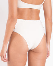 Carica l&#39;immagine nel visualizzatore di Gallery, Image 05: Rio De Sol Bas Bottom Malibu-Natural Highwaist-Spin
