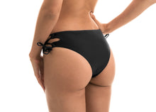 Carica l&#39;immagine nel visualizzatore di Gallery, Image 13: Rio De Sol Bas Bottom Nero Madrid
