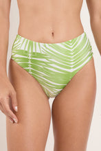 Carica l&#39;immagine nel visualizzatore di Gallery, Gallery: Rio De Sol Bas Bottom Palms Hotpants
