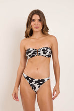 Carica l&#39;immagine nel visualizzatore di Gallery, Model Front: Rio De Sol Bas Bottom Poppy Leblon

