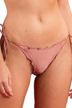 Carica l&#39;immagine nel visualizzatore di Gallery, Gallery: Rio De Sol Bas Bottom Shimmer-Copper Frufru
