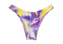 Carica l&#39;immagine nel visualizzatore di Gallery, Product Front: Rio De Sol Bas Bottom Tiedye-Purple High-Leg

