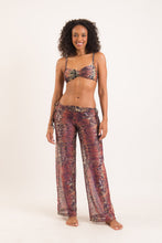 Carica l&#39;immagine nel visualizzatore di Gallery, Model Front: Rio De Sol Pantalon De Plage Cobra Trouser
