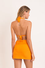 Carica l&#39;immagine nel visualizzatore di Gallery, Model Back: Rio De Sol Jupe De Page Dots-Mango Skirt-Knot
