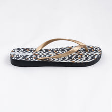 Carica l&#39;immagine nel visualizzatore di Gallery, Image 03: Rio De Sol Tongs Ikat Slim
