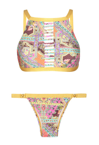 Product Front: Rio De Sol Ensemble Mundomix Cropped
