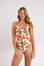 Carica l&#39;immagine nel visualizzatore di Gallery, Model Front: Rio De Sol Une Pièce Picnic Bella
