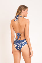 Carica l&#39;immagine nel visualizzatore di Gallery, Model Back: Rio De Sol Une Pièce Pottery Mel-Op
