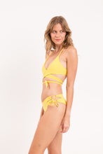 Carica l&#39;immagine nel visualizzatore di Gallery, Image 04: Rio De Sol Ensemble Set Amarelo Kate Madrid

