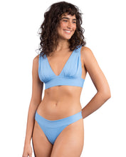 Carica l&#39;immagine nel visualizzatore di Gallery, Gallery: Rio De Sol Ensemble Set Baltico Halter-Marina Essential-Cos
