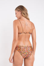 Carica l&#39;immagine nel visualizzatore di Gallery, Model Back: Rio De Sol Ensemble Set Bouquet Balconet-Tie Ibiza-Comfy
