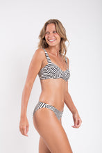 Carica l&#39;immagine nel visualizzatore di Gallery, Image 03: Rio De Sol Ensemble Set Collage Amelia Essential-Comfy
