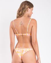 Carica l&#39;immagine nel visualizzatore di Gallery, Image 06: Rio De Sol Ensemble Set Dreamy Bandeau-Crispy Cheeky-Crispy
