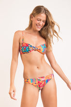 Carica l&#39;immagine nel visualizzatore di Gallery, Image 03: Rio De Sol Ensemble Set Love-Trip Bandeau-Joy Essential-Comfy
