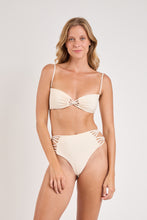 Carica l&#39;immagine nel visualizzatore di Gallery, Image 05: Rio De Sol Ensemble Set Malibu-Natural Bandeau-Iris High-Waist-Spin-Iris
