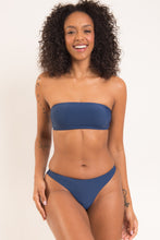 Carica l&#39;immagine nel visualizzatore di Gallery, Image 09: Rio De Sol Ensemble Set Navy Bandeau-Reto Nice-Fio
