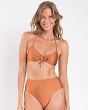 Carica l&#39;immagine nel visualizzatore di Gallery, Gallery: Rio De Sol Ensemble Set Nocciola Mila Hotpants
