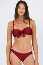 Carica l&#39;immagine nel visualizzatore di Gallery, Gallery: Rio De Sol Ensemble Set Shimmer-Divino Bandeau-Knot Essential
