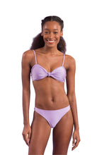 Carica l&#39;immagine nel visualizzatore di Gallery, Model Front: Rio De Sol Ensemble Set Shimmer-Harmonia Bandeau-Joy Essential
