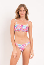 Carica l&#39;immagine nel visualizzatore di Gallery, Model Front: Rio De Sol Ensemble Set Splash Bandeau-Reto Highleg

