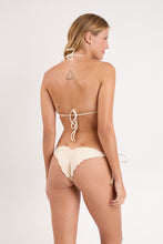 Carica l&#39;immagine nel visualizzatore di Gallery, Model Back: Rio De Sol Ensemble Set Touch-Natural Frufru
