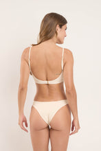 Carica l&#39;immagine nel visualizzatore di Gallery, Model Back: Rio De Sol Ensemble Set Touch-Natural Paola Essential
