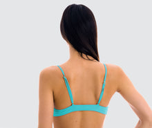 Carica l&#39;immagine nel visualizzatore di Gallery, Model Back: Rio De Sol Haut Top Breeze Mila
