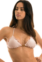 Carica l&#39;immagine nel visualizzatore di Gallery, Gallery: Rio De Sol Haut Top Essence Frufru
