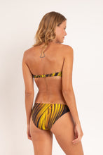 Carica l&#39;immagine nel visualizzatore di Gallery, Model Back: Rio De Sol Haut Top Luxor Bandeau-Joy
