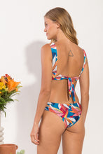 Carica l&#39;immagine nel visualizzatore di Gallery, Model Back: Rio De Sol Haut Top Maui Halter-Cos
