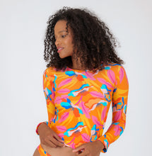 Carica l&#39;immagine nel visualizzatore di Gallery, Gallery: Rio De Sol Haut Top Orange-Bloom Rash-Guard
