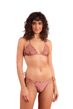 Carica l&#39;immagine nel visualizzatore di Gallery, Model Front: Rio De Sol Haut Top Shimmer-Copper Frufru
