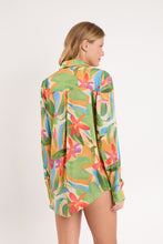 Carica l&#39;immagine nel visualizzatore di Gallery, Model Back: Rio De Sol Chemise Tropical Shirt Greta
