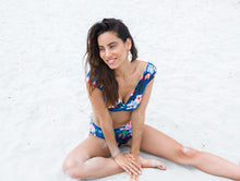 Carica l&#39;immagine nel visualizzatore di Gallery, Image 08: Saha Haut Top Aurora Floral Night
