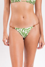 Carica l&#39;immagine nel visualizzatore di Gallery, Set Flow Tri-Capri Cheeky-Capri
