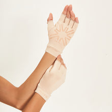 Carica l&#39;immagine nel visualizzatore di Gallery, Short Glove Chocolate UPF50+
