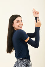 Carica l&#39;immagine nel visualizzatore di Gallery, Sun-Protection Sleeve Navy UPF50+
