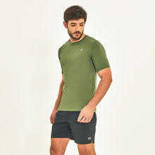 Carica l&#39;immagine nel visualizzatore di Gallery, T-Shirt Sport Fit Verde Militar UPF50+
