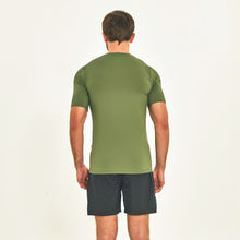 Carica l&#39;immagine nel visualizzatore di Gallery, T-Shirt Sport Fit Verde Militar UPF50+
