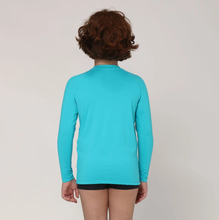 Carica l&#39;immagine nel visualizzatore di Gallery, Model Back: Uv Line T-Shirt Camiseta Kids Uvpro Ml Azul Piscina Upf50+
