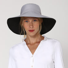 Carica l&#39;immagine nel visualizzatore di Gallery, Model Front: Uv Line Chapeau Souple/Capeline San Diego Cinza Preto Upf50+
