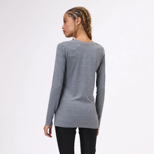 Carica l&#39;immagine nel visualizzatore di Gallery, Model Back: Uv Line Fitness Haut Sport Fit Mescla
