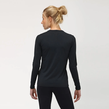Carica l&#39;immagine nel visualizzatore di Gallery, Model Back: Uv Line T-Shirt Uvpro Br Ml Preto Fem
